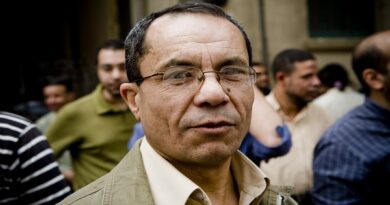 كمال عباس: الحد الأدنى للأجور في مصر لا يكفي.. وحقوق العمال لن تتحقق إلا بالتضامن