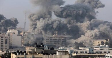 جرائم الاحتلال لا تتوقف.. شهيدتان إحداهما طفلة وإصابة 17 آخرين في قصف مروحي على غزة جرائم الاحتلال لا تتوقف.. شهيدتان إحداهما طفلة وإصابة 17 آخرين في قصف مروحي على غزة