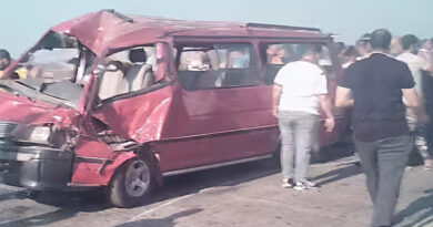 “مصائد الموت”| دار الخدمات تنعي ضحايا حوادث الطرق خلال الفترة الأخيرة: لن تتوقف حوادث العمال.. ما لم يتوقف الإهمال “مصائد الموت”| دار الخدمات تنعي ضحايا حوادث الطرق خلال الفترة الأخيرة: لن تتوقف حوادث العمال.. ما لم يتوقف الإهمال