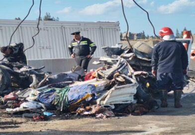 طابور جديد من شهداء لقمة العيش.. تفاصيل مصرع 18 عاملاً في حادث دهس.. والعمل: صرف 200 ألف جنيه لأسرة كل ضحية طابور جديد من شهداء لقمة العيش.. تفاصيل مصرع 18 عاملاً في حادث دهس.. والعمل: صرف 200 ألف جنيه لأسرة كل ضحية